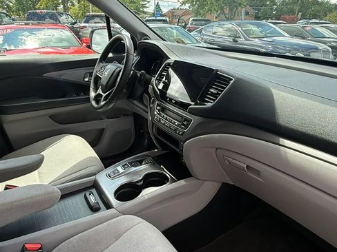 Used 2021 Honda Pilot EX image 15