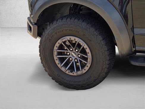 Used 2019 Ford F150 Raptor w/ Equipment Group 802A Luxury AWD/4WD image 23
