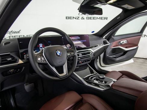 Used 2023 BMW 330i Sedan w/ Convenience Package RWD image 20