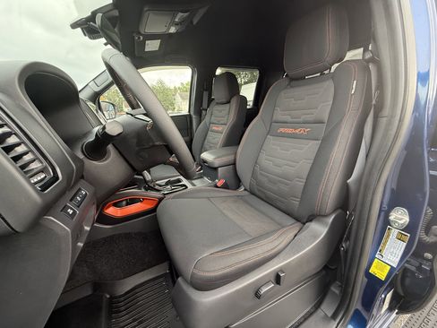 Used 2022 Nissan Frontier PRO-4X w/ Off-Road Protection Package image 16