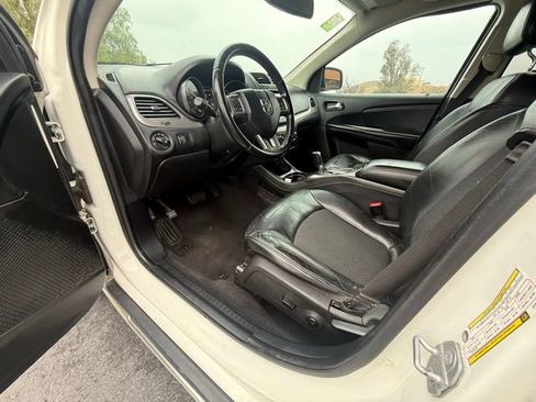 Used 2019 Dodge Journey Crossroad image 9