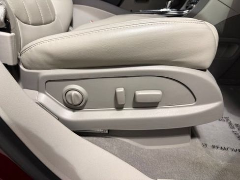 Used 2015 Buick Enclave Leather FWD image 29