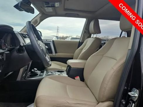 Used 2022 Toyota 4Runner SR5 Premium w/ Moonroof Package image 8