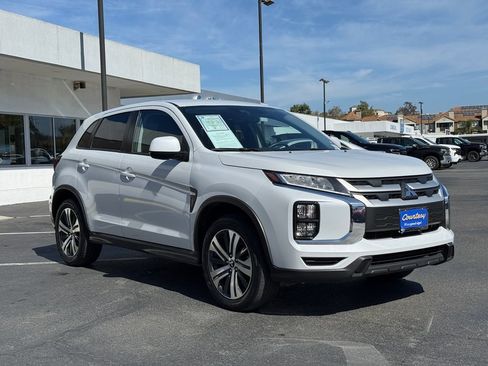 Used 2024 Mitsubishi Outlander Sport SE AWD/4WD image 5