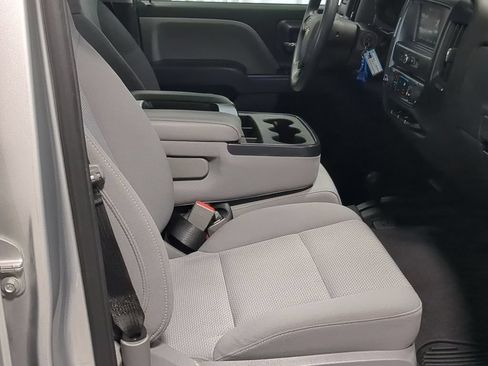 Used 2019 Chevrolet Silverado 1500 Custom w/ Custom Convenience Package AWD/4WD image 27
