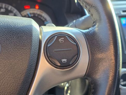 Used 2013 Toyota Camry SE image 34