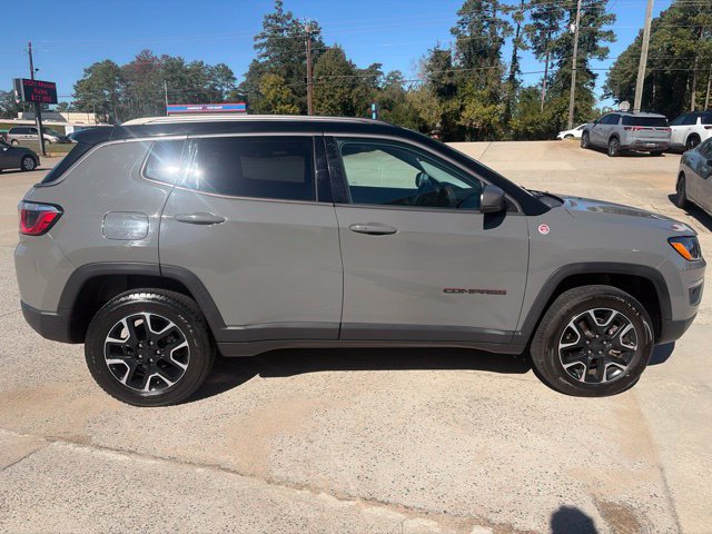Used 2020 Jeep Compass Trailhawk w/ Leather Interior Group AWD/4WD image 5
