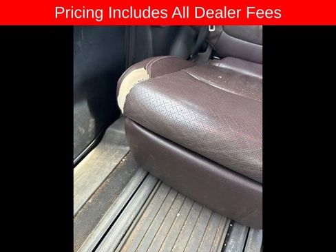 Used 2022 Toyota Sienna Platinum FWD image 3