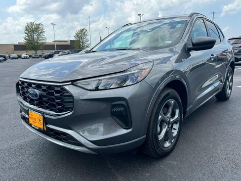 Used 2024 Ford Escape ST-Line w/ Tech Pack #1 image 8