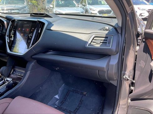 Certified 2025 Subaru Ascent Touring AWD/4WD image 20
