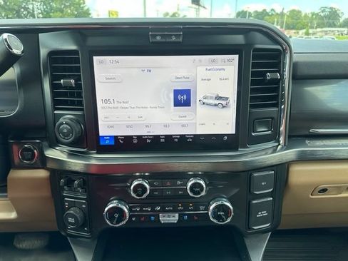 Used 2025 Ford F250 Lariat w/ Lariat Ultimate Package AWD/4WD image 13