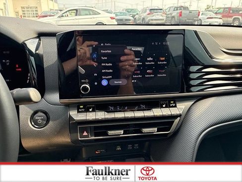 Certified 2026 Toyota Camry SE w/ Convenience Package FWD image 25