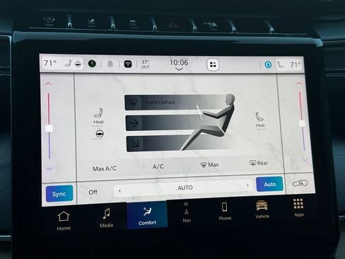 Certified 2024 Jeep Grand Cherokee Limited AWD/4WD image 30