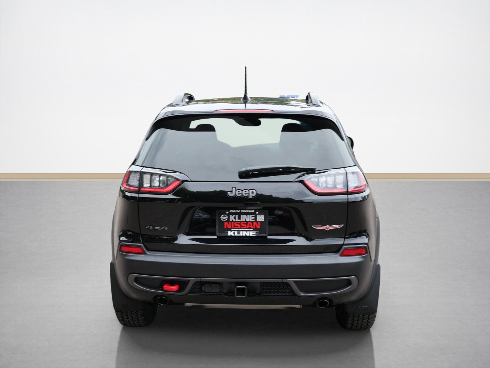 Used 2022 Jeep Cherokee Trailhawk w/ Sound & Nav Group AWD/4WD image 6