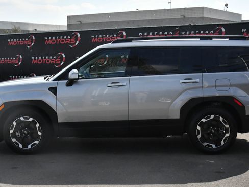 Used 2024 Hyundai Santa Fe SEL image 4