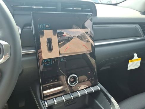 New 2026 GMC Terrain Denali AWD/4WD image 19