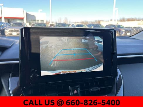 Certified 2025 Toyota Corolla LE image 18