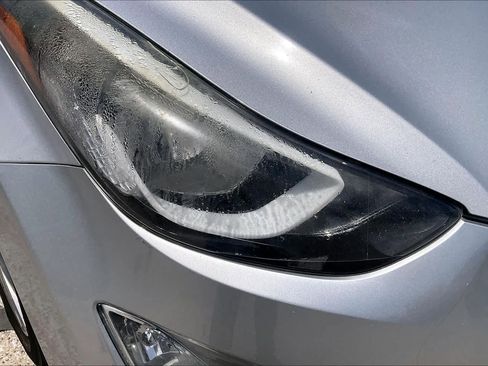 Used 2014 Hyundai Elantra SE w/ Option Group 02 FWD image 25