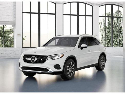 Used 2025 Mercedes-Benz GLC 300 image 39
