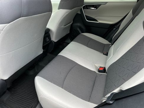 Used 2021 Toyota RAV4 XLE w/ XLE Grade Weather Package image 11