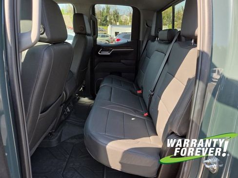 Used 2025 Chevrolet Silverado 1500 LT w/ Leather Package image 15