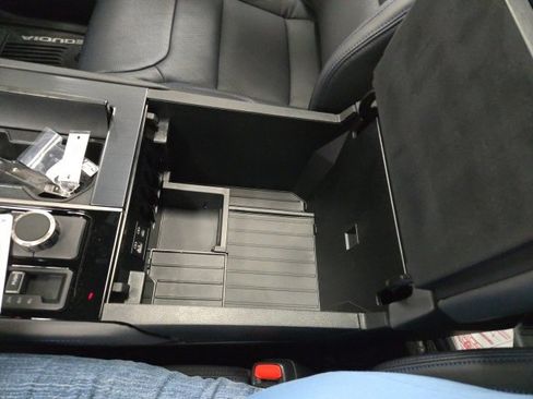 New 2026 Toyota Sequoia Platinum image 34