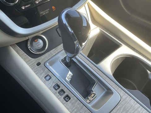 Used 2022 Nissan Murano SL image 30