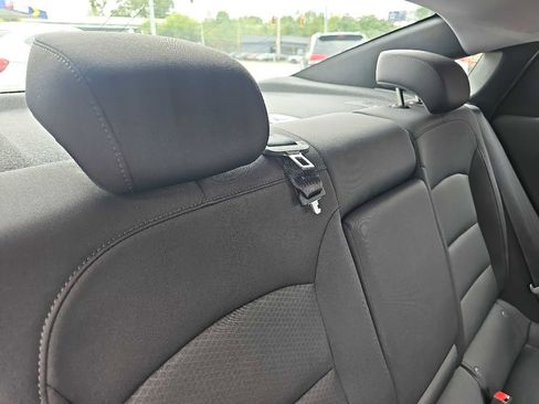 Used 2017 Chevrolet Malibu LT image 61