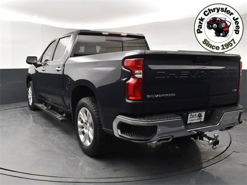 Used 2024 Chevrolet Silverado 1500 LTZ w/ LTZ Convenience Package II image 4