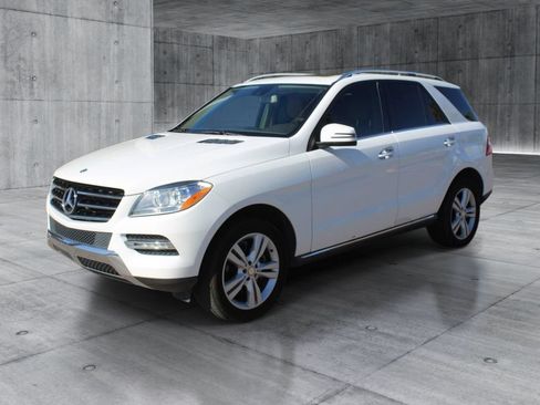 Used 2015 Mercedes-Benz ML 350 2WD image 11