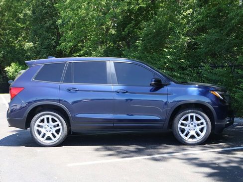 Used 2024 Honda Passport EX-L image 9