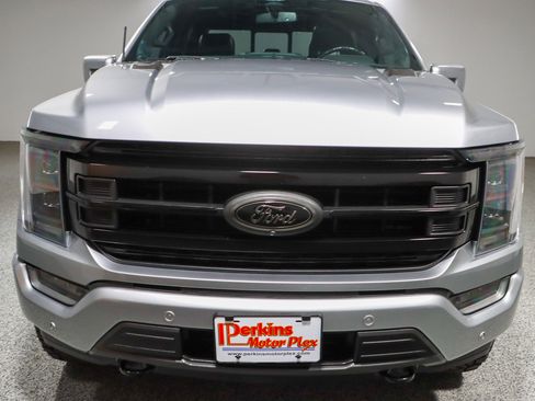 Used 2022 Ford F150 Lariat w/ Equipment Group 502A High AWD/4WD image 5