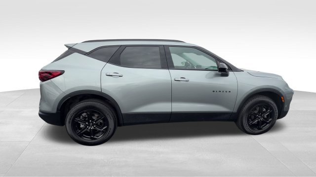 Certified 2024 Chevrolet Blazer LT w/ Convenience Package FWD image 8