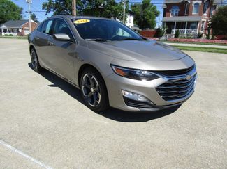 Used 2024 Chevrolet Malibu LT image 1