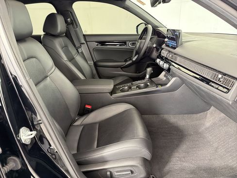 Certified 2024 Honda Civic Sport Touring image 30