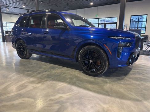 Used 2023 BMW X7 M60i w/ Executive Package image 57