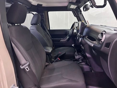 Used 2017 Jeep Wrangler Unlimited Sport w/ Quick Order Package 23S image 22