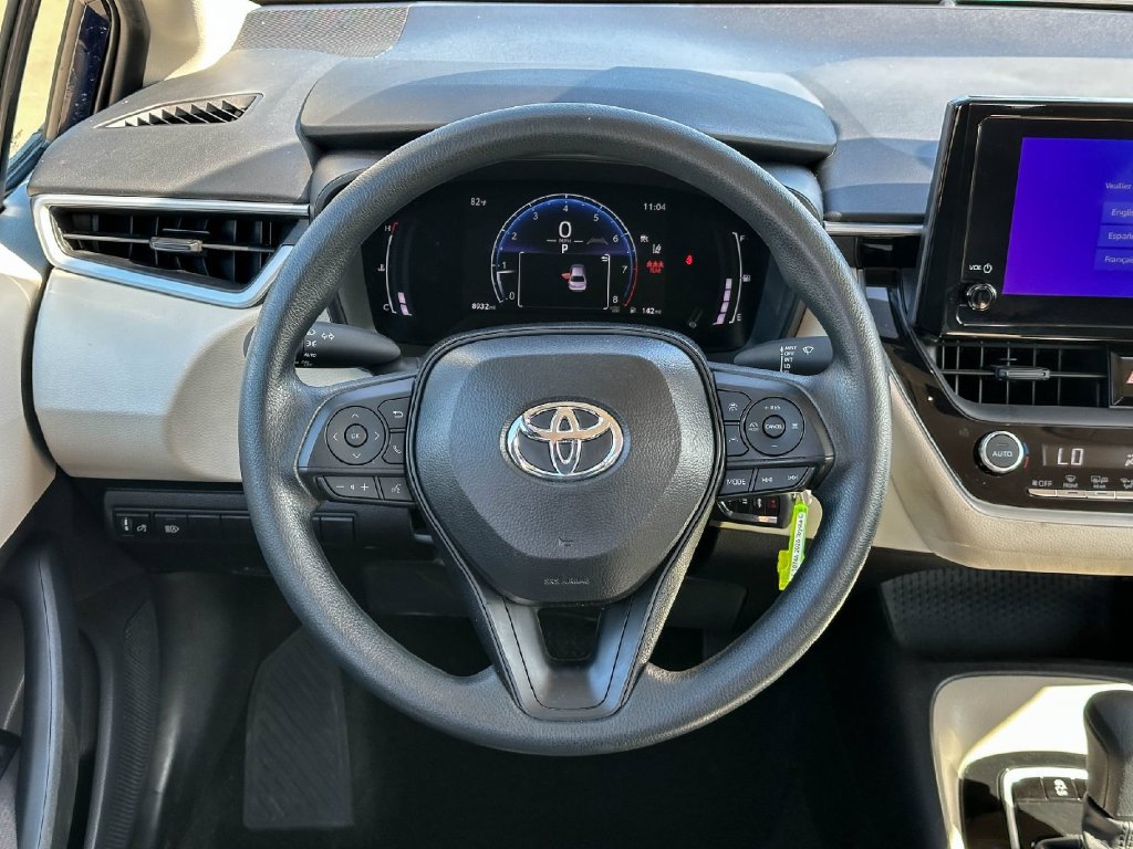 Used 2026 Toyota Corolla LE FWD image 20