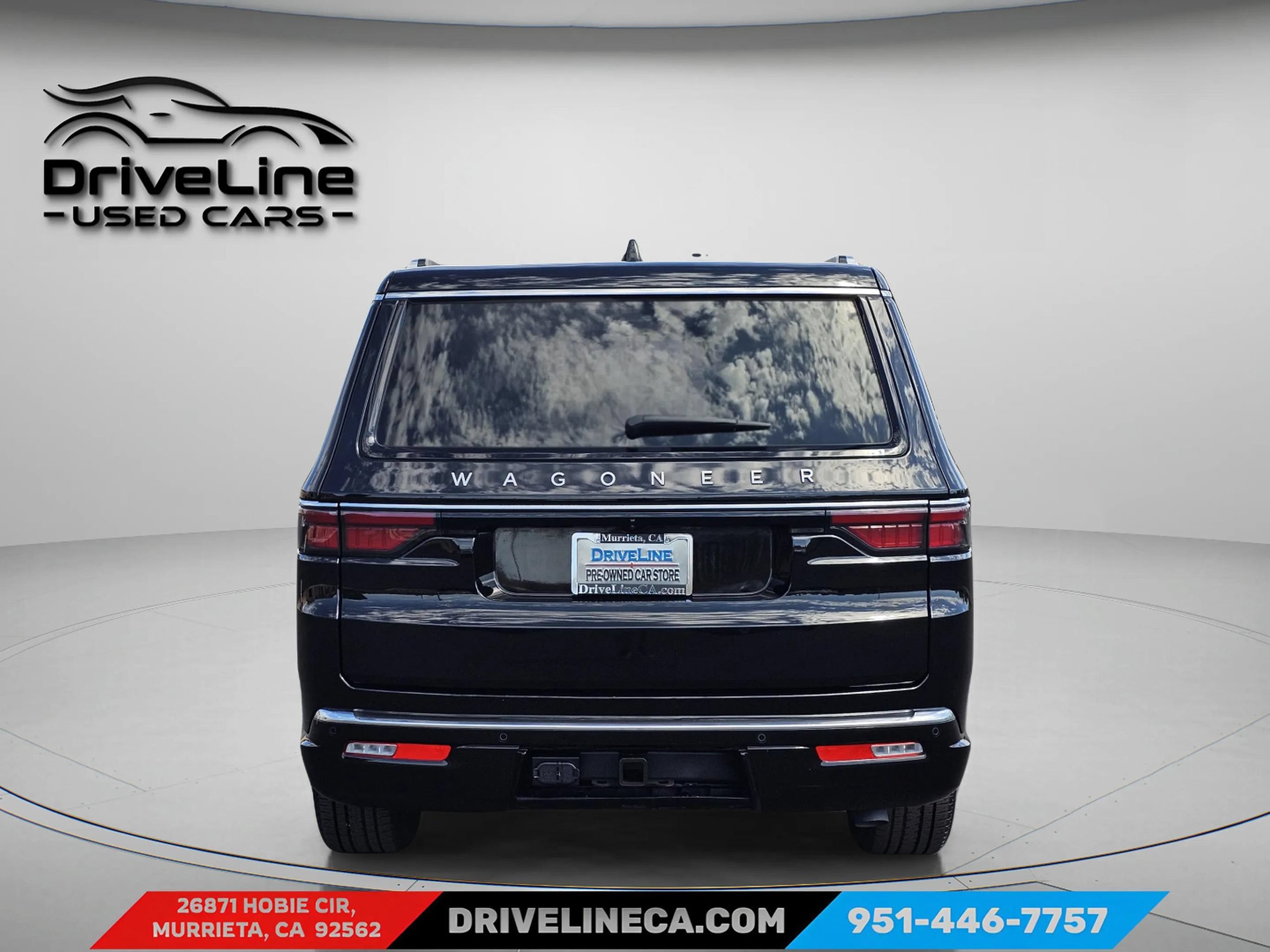 Used 2025 Jeep Wagoneer L Series II w/ 8-pass Seating Package AWD/4WD image 3
