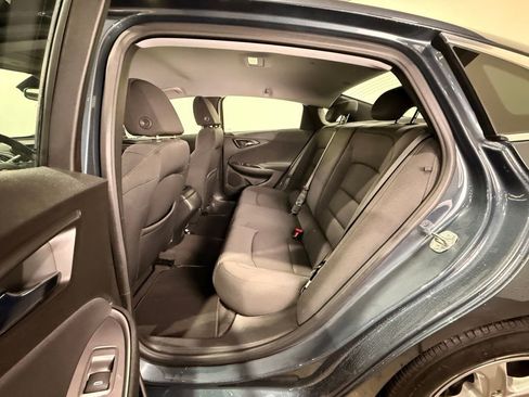 Used 2020 Chevrolet Malibu LS image 18