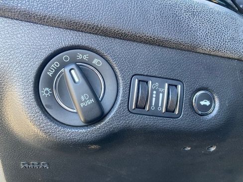 Used 2023 Chrysler 300 S image 13