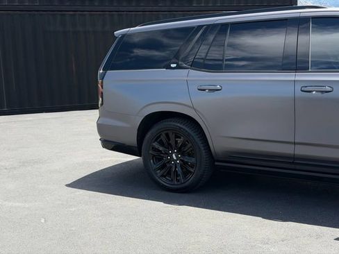 Used 2024 Cadillac Escalade Sport Platinum w/ LPO, Floor Liner Package AWD/4WD image 4