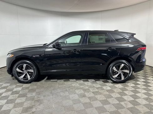 New 2026 Jaguar F-PACE R-Dynamic S image 9