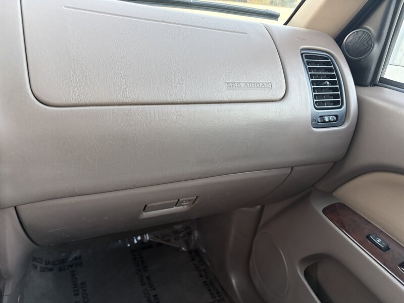 Used 2001 Toyota 4Runner Limited RWD image 19