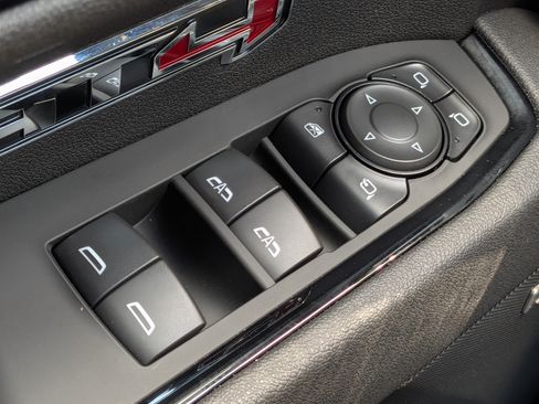 Certified 2025 GMC Sierra 1500 AT4 w/ AT4 Premium Package AWD/4WD image 24