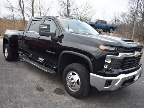 Used 2024 Chevrolet Silverado 3500 LT w/ All Star Edition image 10