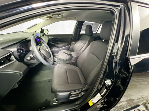 Used 2024 Toyota Corolla LE FWD image 14