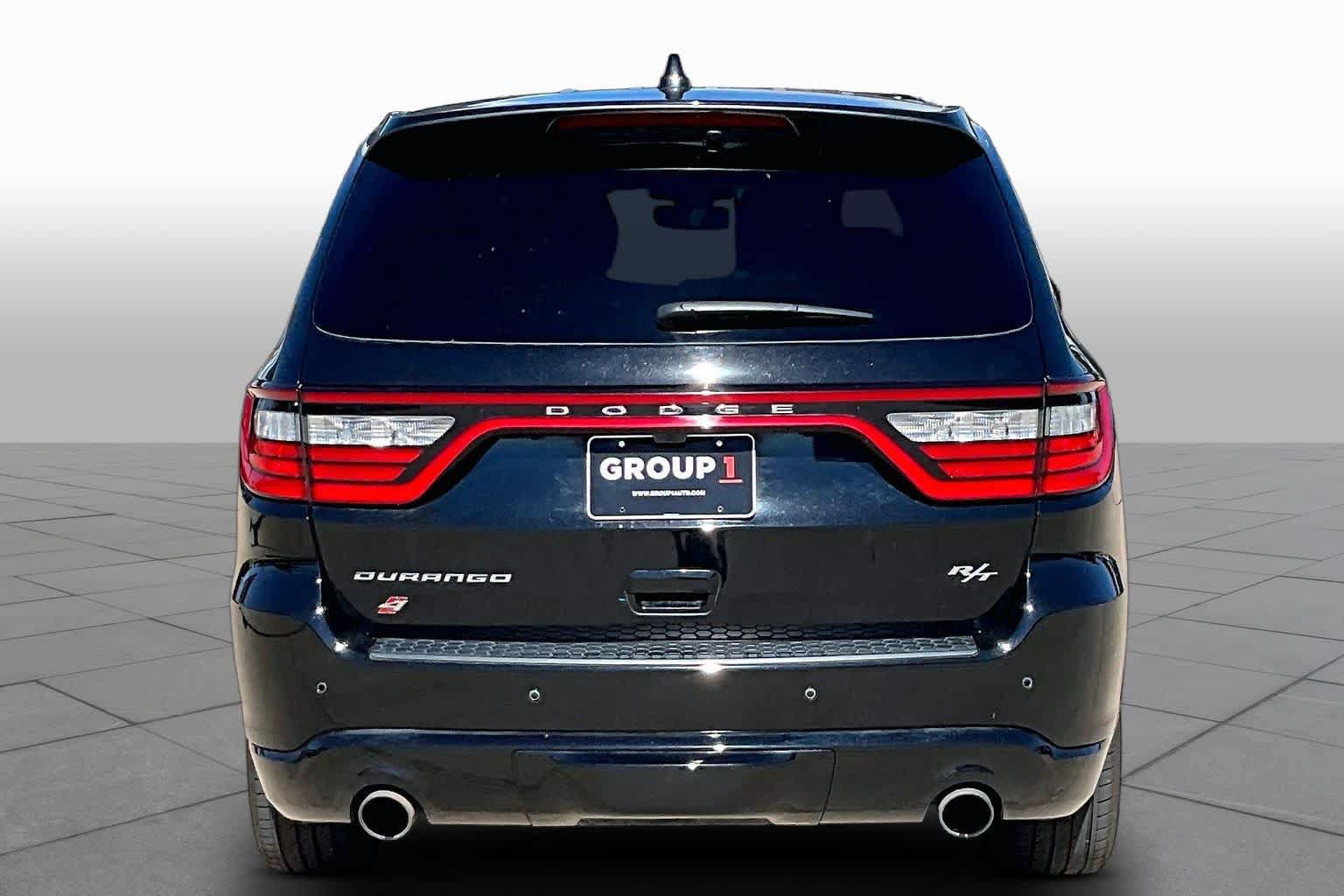Used 2022 Dodge Durango R/T w/ Trailer Tow Group IV AWD/4WD image 5