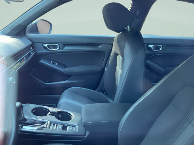 Used 2023 Honda Civic Sport image 6