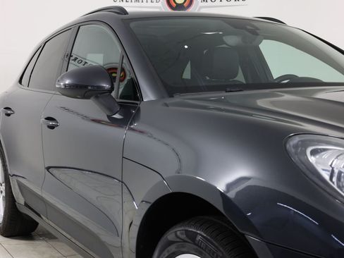 Used 2017 Porsche Macan S AWD/4WD image 38